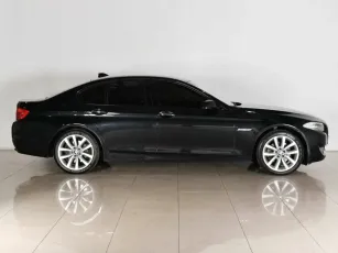 BMW  4