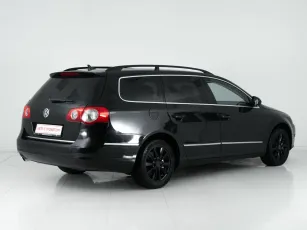 Volkswagen  4