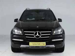 Mercedes-Benz  2