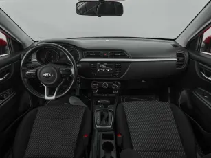 Kia  8