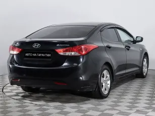 Hyundai  5