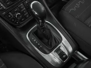 Opel  19