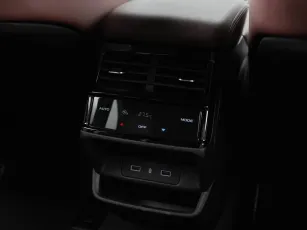 Geely  26