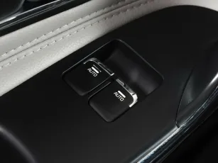 Kia  12