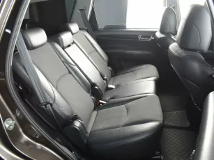 Kia  10