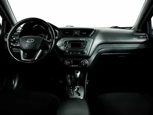 Kia  9
