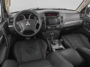 Mitsubishi  7