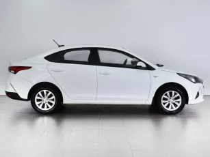 Hyundai  4