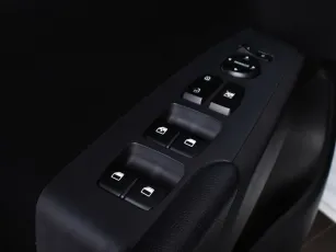 Hyundai  8