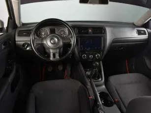Volkswagen  5