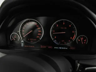 BMW  11