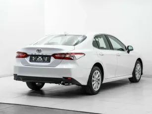 Toyota  5