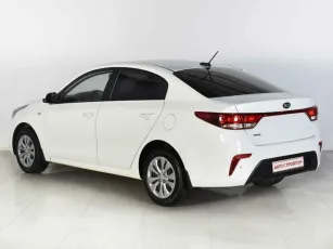 Kia  2