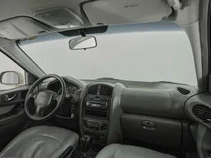 Hyundai  9
