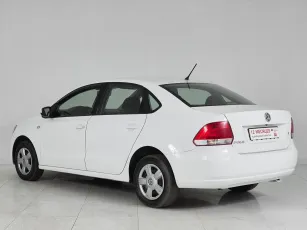Volkswagen  4
