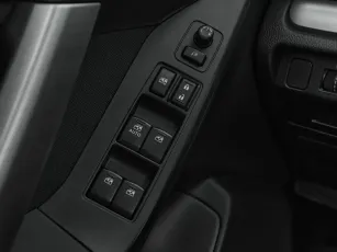Subaru  13