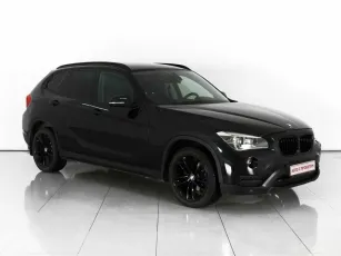 BMW  1