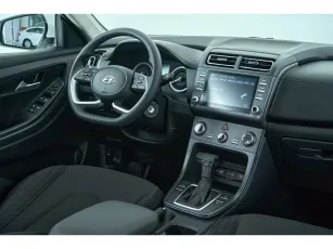 Hyundai  12