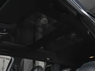 Mercedes-Benz  8
