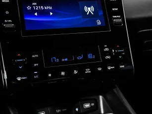 Hyundai  11