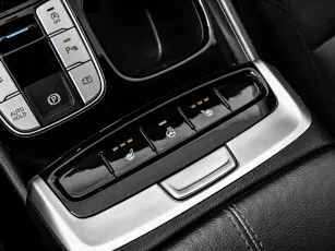 Hyundai  13