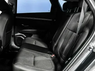 Hyundai  15