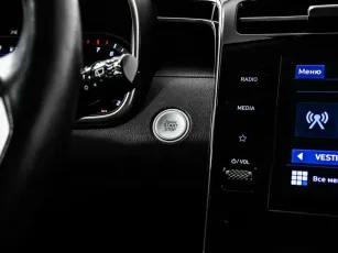 Hyundai  9