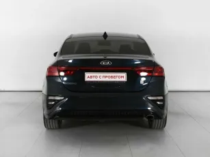 Kia  5