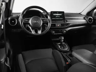 Kia  6