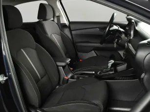 Kia  7