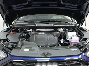 Audi  10