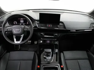 Audi  11