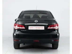 Nissan  6