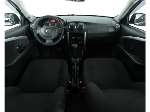 Nissan  8