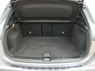 Mercedes-Benz  8