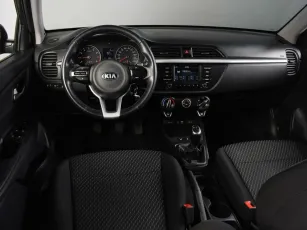 Kia  6