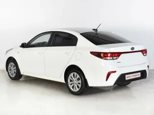 Kia  3