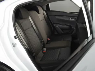 Kia  9