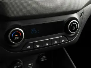 Hyundai  8