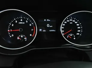 Kia  10