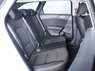 Kia  12