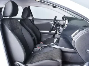 Kia  7