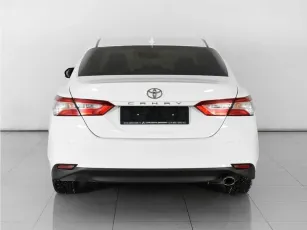 Toyota  5