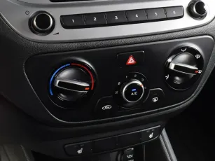 Hyundai  8
