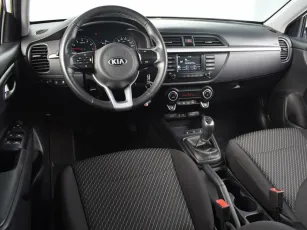 Kia  6