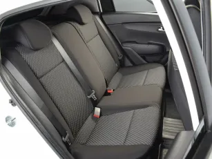 Kia  9