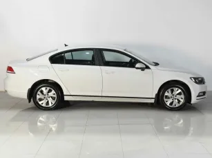 Volkswagen  4