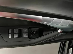 Audi  11
