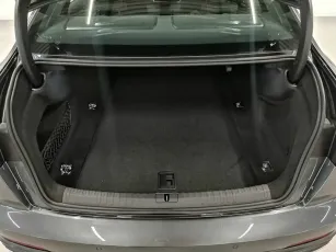 Audi  7