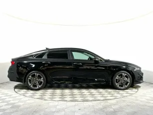 Kia  4